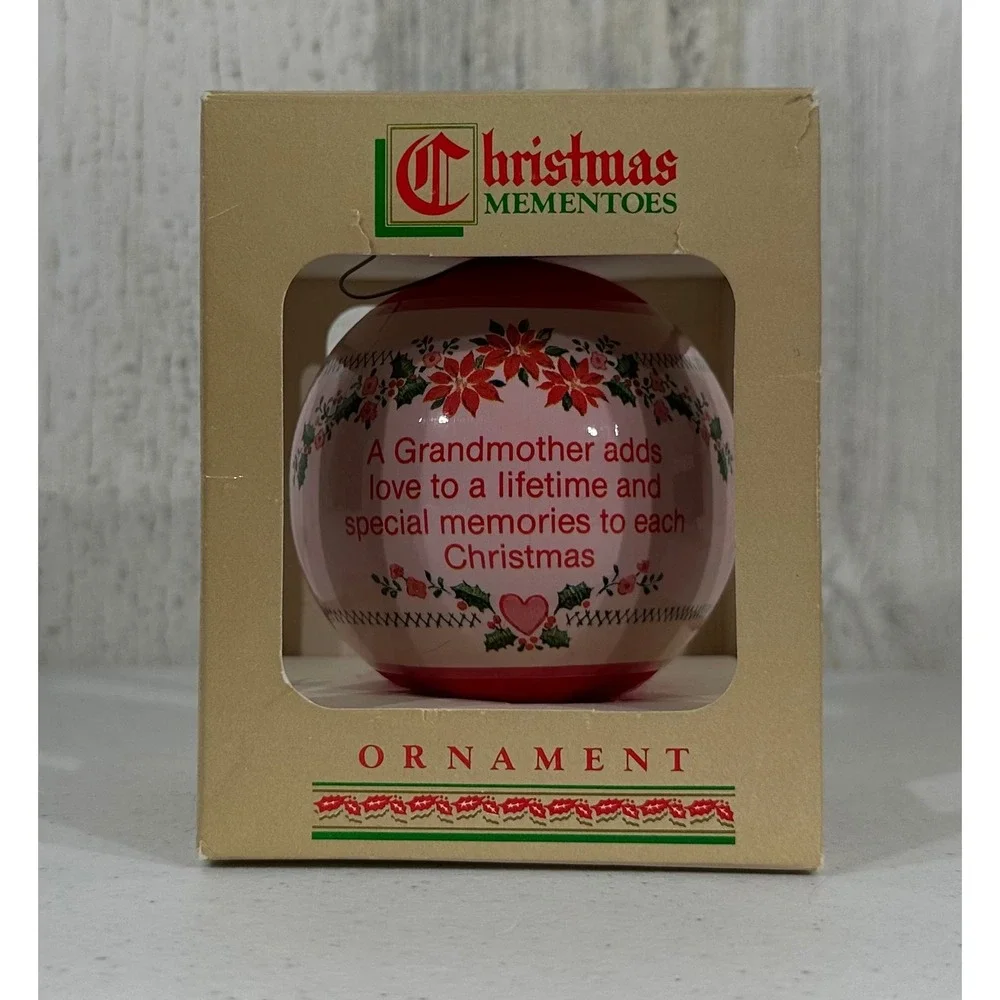 Christmas Mementoes Ornament Grandmother Poinsettia Floral Vintage Sears READ‎